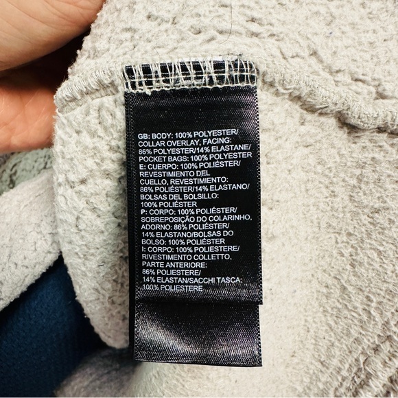 The North Face Men’s Campshire Pullover Fleece - Picture 9 of 11